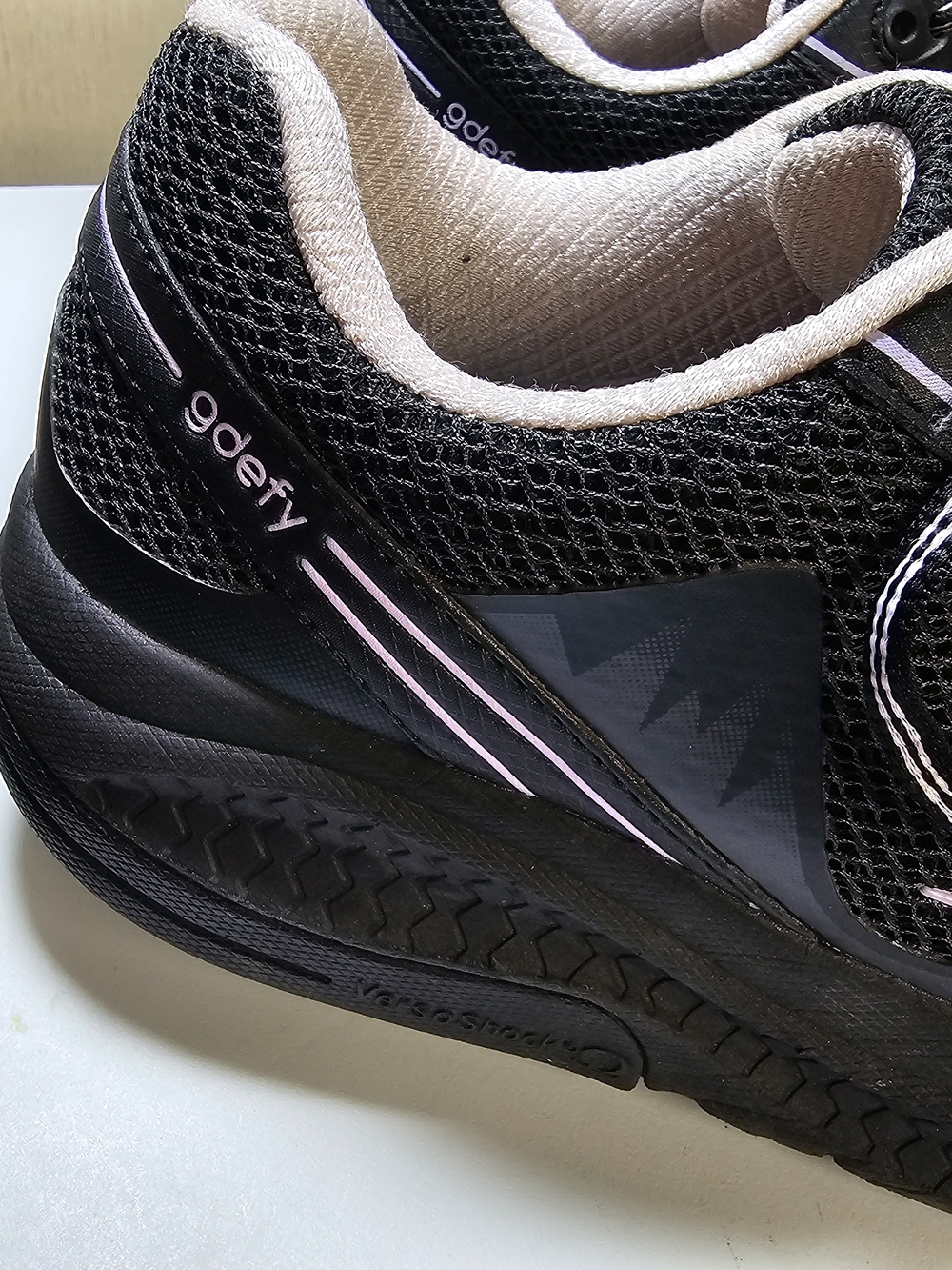 GDefy Gravity Defyer Walking Shoes Size 8 Black Purple Comfort Sneakers - Picture 3 of 13